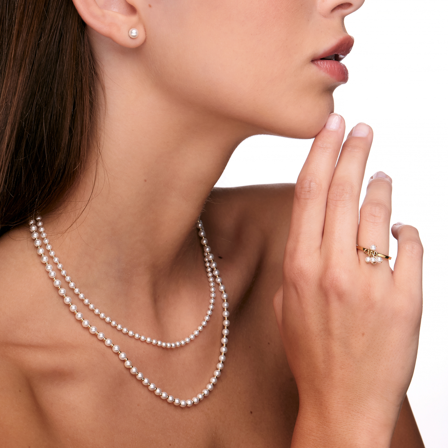Collana in Madreperla e Sfere in acciaio pvd oro